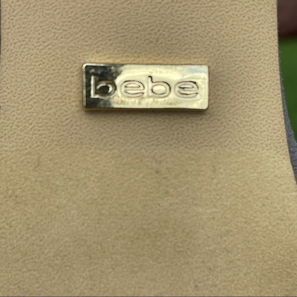 💋Bebe Gray Embroidered Floral Ankle Strap Faux Suede Open Toe Heels - Picture 13 of 15